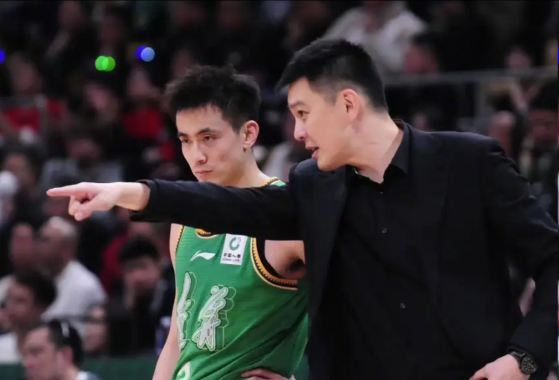 开云APp-三分6中1！欺负高诗岩未遂，输球直接退场，球迷：一点格局都没有